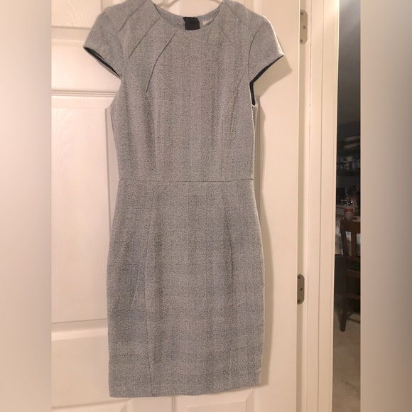 L/N Grey Cap Sleeve Dress Size 4 - Picture 1 of 8
